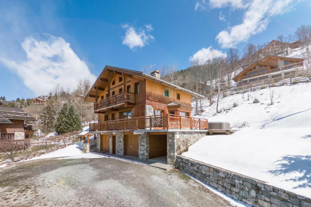 Chalet Himalaya , 10 Person Chalet With 5 Ensuite Bedrooms And Outdoor Jacuzzi In Meribel Centre Екстер'єр фото