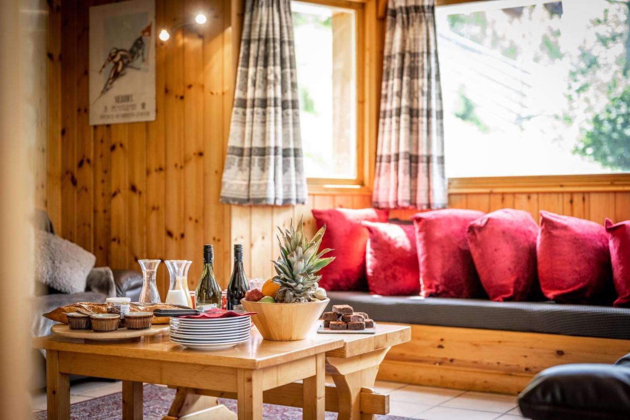 Chalet Himalaya , 10 Person Chalet With 5 Ensuite Bedrooms And Outdoor Jacuzzi In Meribel Centre Екстер'єр фото